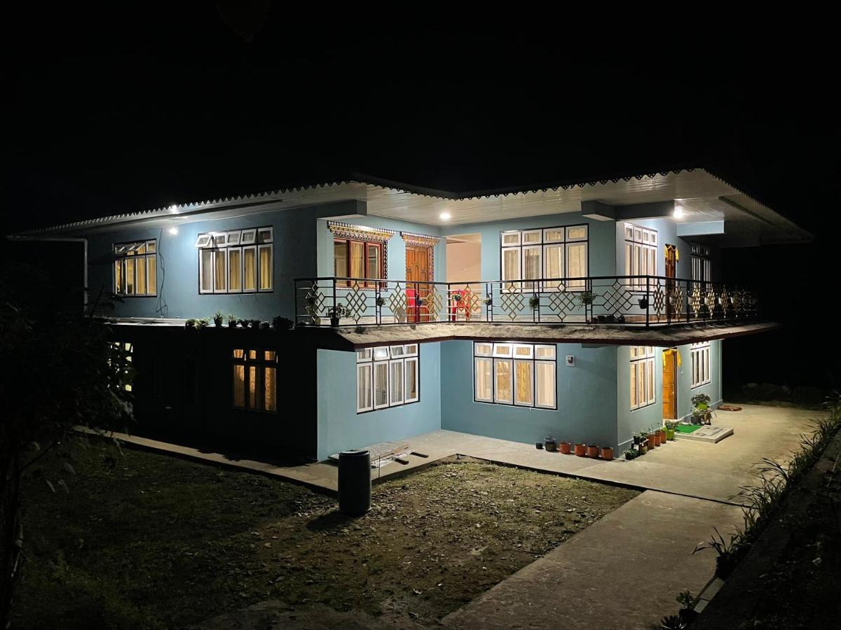 Khimsha Homestay Pelling Extérieur photo