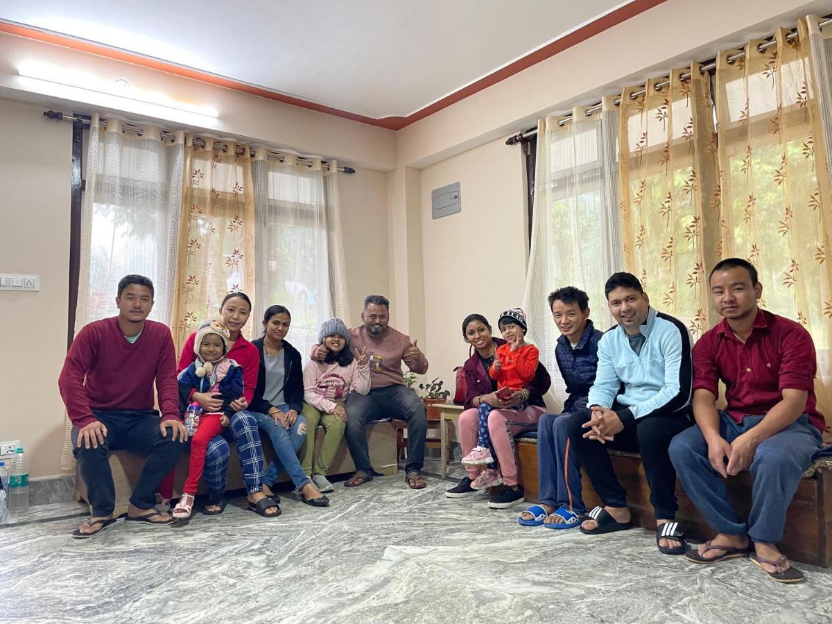 Khimsha Homestay Pelling Extérieur photo